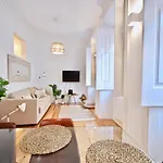 Akicity Anjos Daisy Διαμέρισμα Lisboa