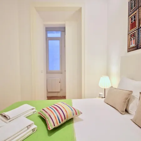 Akicity Anjos Daisy * Lisbon