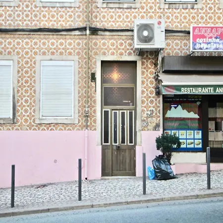 Apartment Akicity Anjos Daisy Lissabon