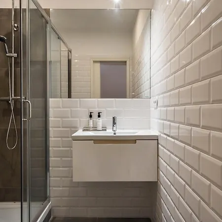 Апартаменти Akicity Anjos Daisy *