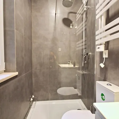Akicity Anjos Daisy Apartment