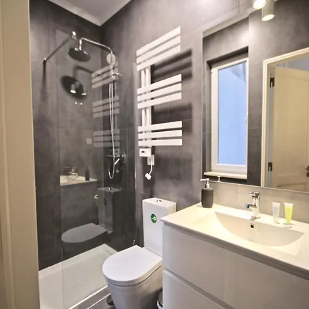 Апартаменти Akicity Anjos Daisy Лісабон