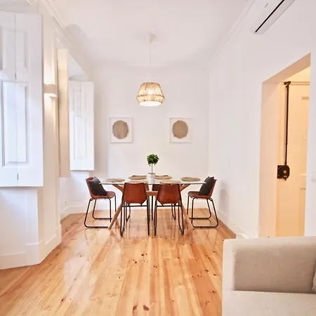 Апартаменти Akicity Anjos Daisy *